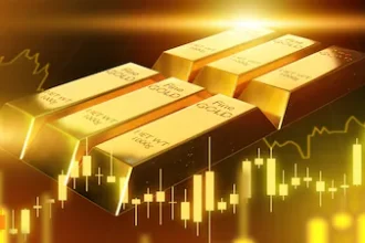 Gold Prices India: सोने की कीमतों में गिरावट क्यों और अब निवेशकों को क्या करना चाहिए?