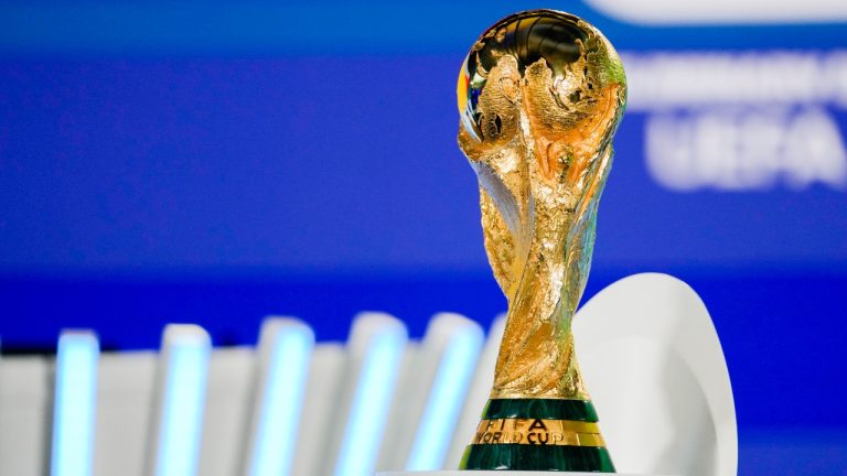 FIFA World Cup 2026: फुटबॉल का महासंग्राम होने वाला है और भी ज़्यादा बड़ा और रोमांचक