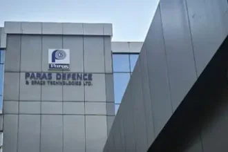 Stock Split Paras Defence